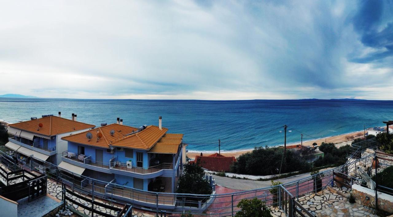 דירות Loutsa By The Sea מראה חיצוני תמונה